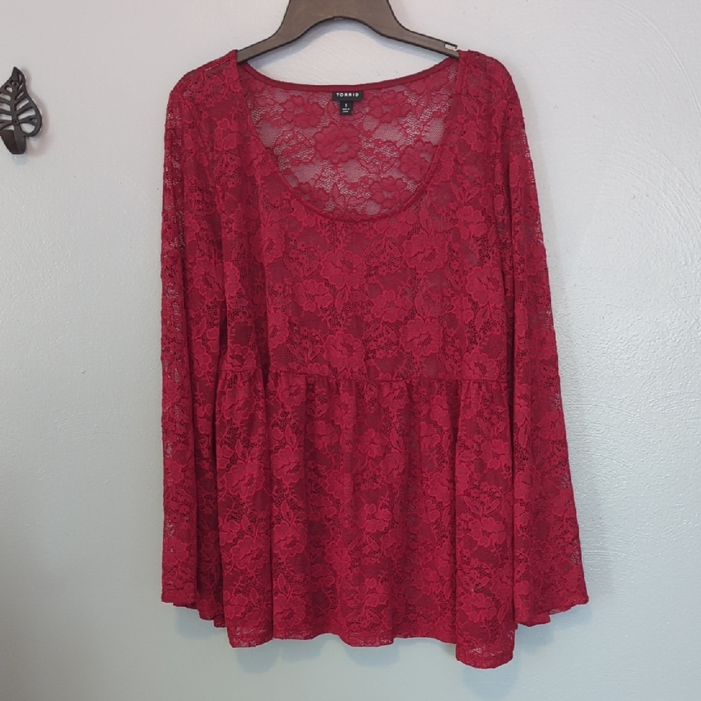 Romantic Torrid Sheer Floral Lace Empire Waist Drop Sleeves Scoop Neck Blouse 1X